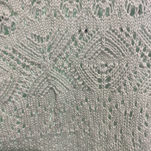 XL Woven cute top - Picture 6 of 6